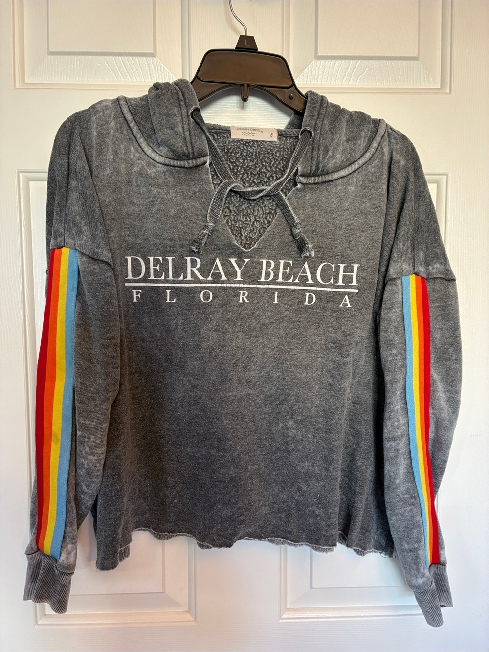 Ocean Drive Gray Delray Beach Florida Hoodie Size Small w/Rainbow Sleeve Stripes